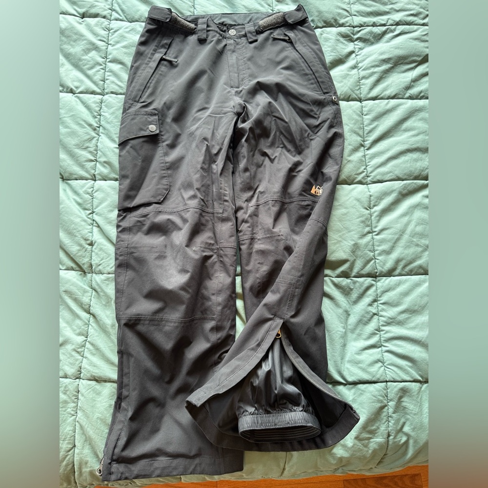 REI Kids Fleece-lined snow pants size Large (14-16)